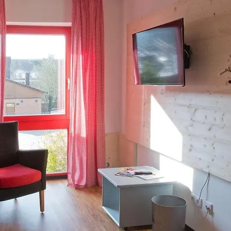 Avenon Privat-hotel Am Steinberg فندق 3*