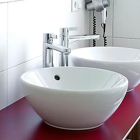 Avenon Privat-hotel Am Steinberg فندق 3*