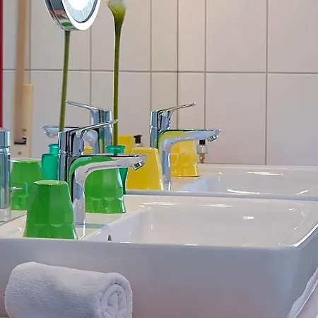 Avenon Privat-hotel Am Steinberg فندق 3*