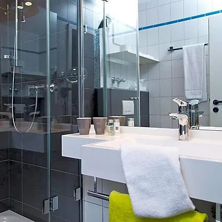 Avenon Privat-hotel Am Steinberg فندق 3*