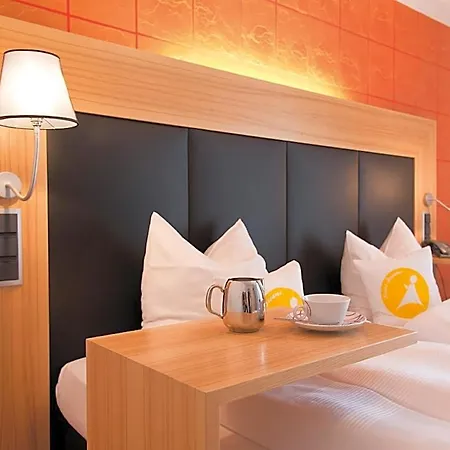 Avenon Privat-hotel Am Steinberg 3* Röthenbach an der Pegnitz