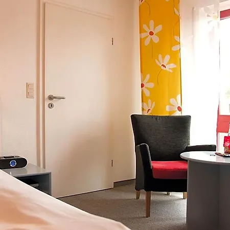 فندق Avenon Privat-hotel Am Steinberg 3*